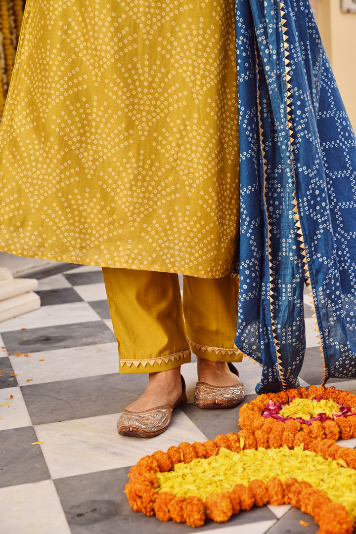 Lime Green Chanderi Embroidered Kurta Set With Dupatta