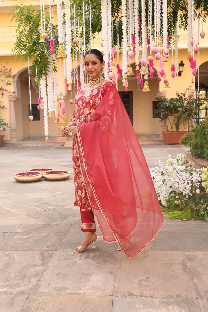 Red Embroidered Gathered Kurta Pant Set With Dupatta