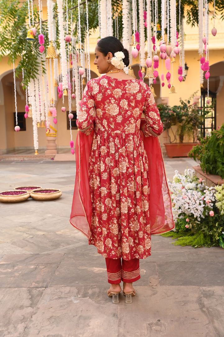 Red Embroidered Gathered Kurta Pant Set With Dupatta