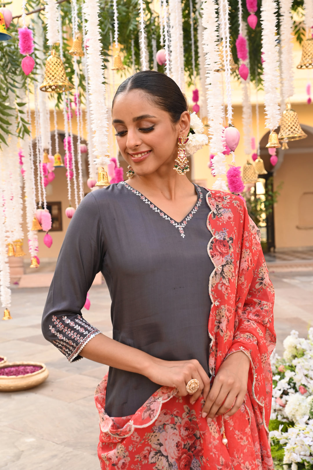 Grey Viscose Straight Kurta Pant Set With Dupatta