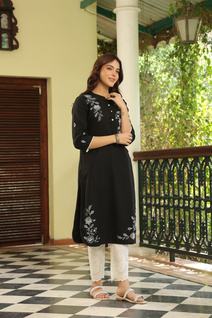 Black Cotton Embroidered Kurta