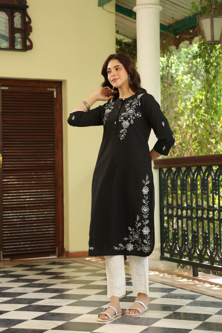 Black Cotton Embroidered Kurta