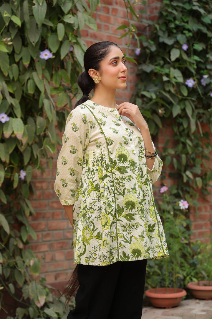 Green Cotton Floral Printed Top