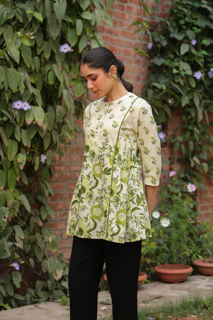 Green Cotton Floral Printed Top