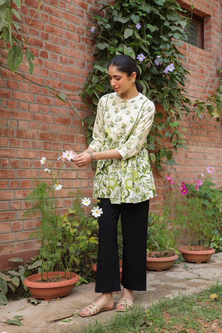 Green Cotton Floral Printed Top
