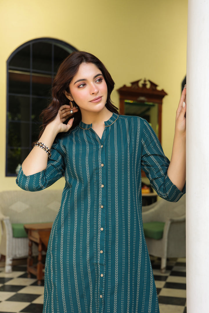 Green Yarn Dyed Straight Kurta