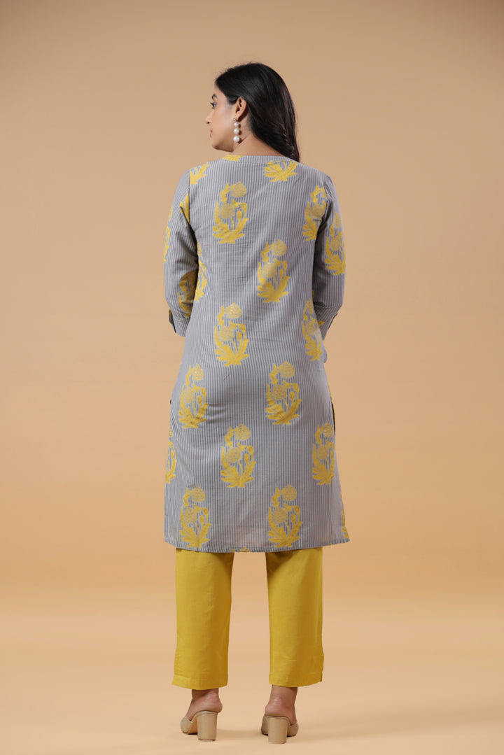 Grey Cotton Printed Mandarin Collar Kurta Pant Set
