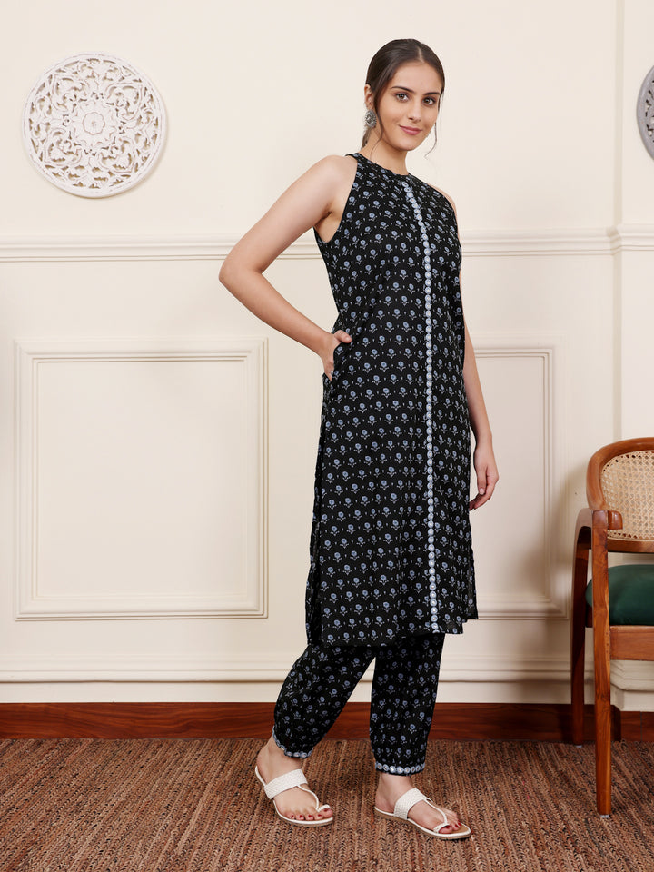 Grey Cotton Printed Sleeveless trendy Kurta Pant Set