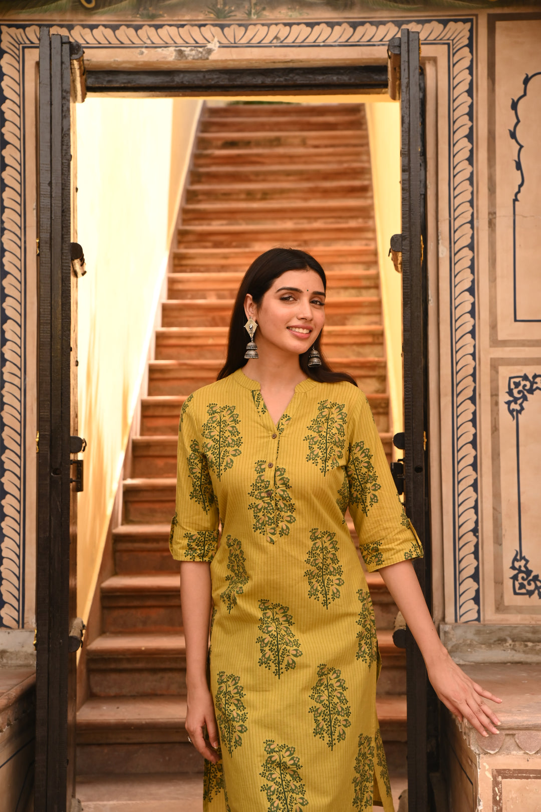 Green Pure Cotton Foil Print Fancy Buttons Straight Kurta Pant Set