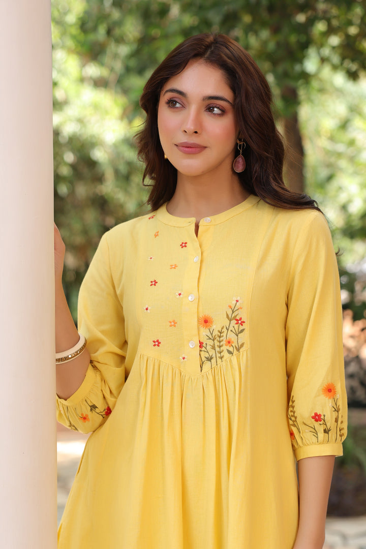 Yellow Cotton Embroidered Kurta