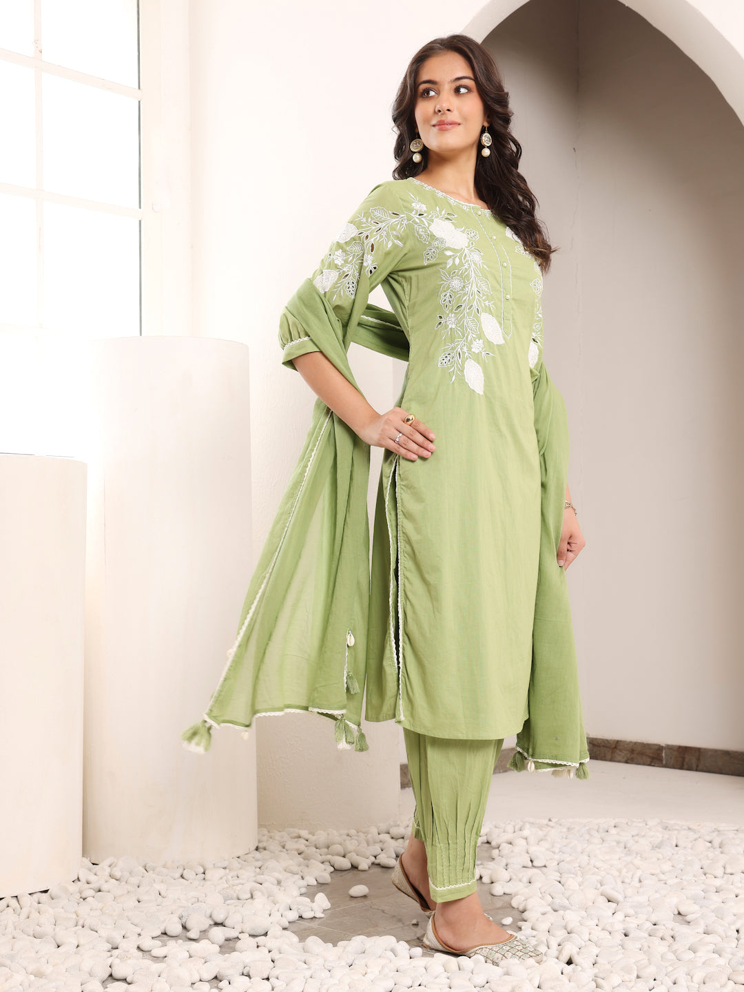 Green Cotton Applique Kurta Set With Dupatta