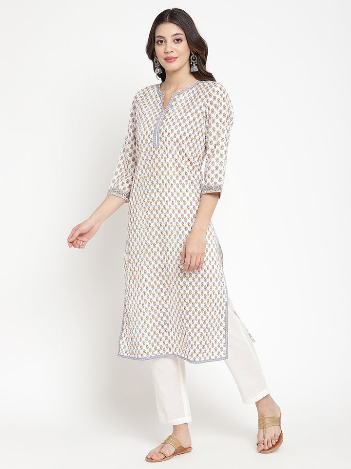 Full shot of a woman wearing Savi’s Blue And White Cotton Printed Straight Kurta.