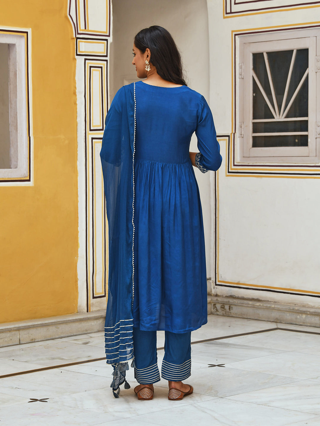 Royal Blue Embroidered Kurta Pant Set With Dupatta