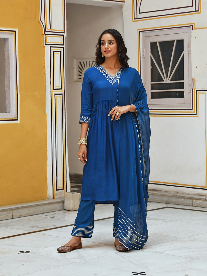 Royal Blue Embroidered Kurta Pant Set With Dupatta