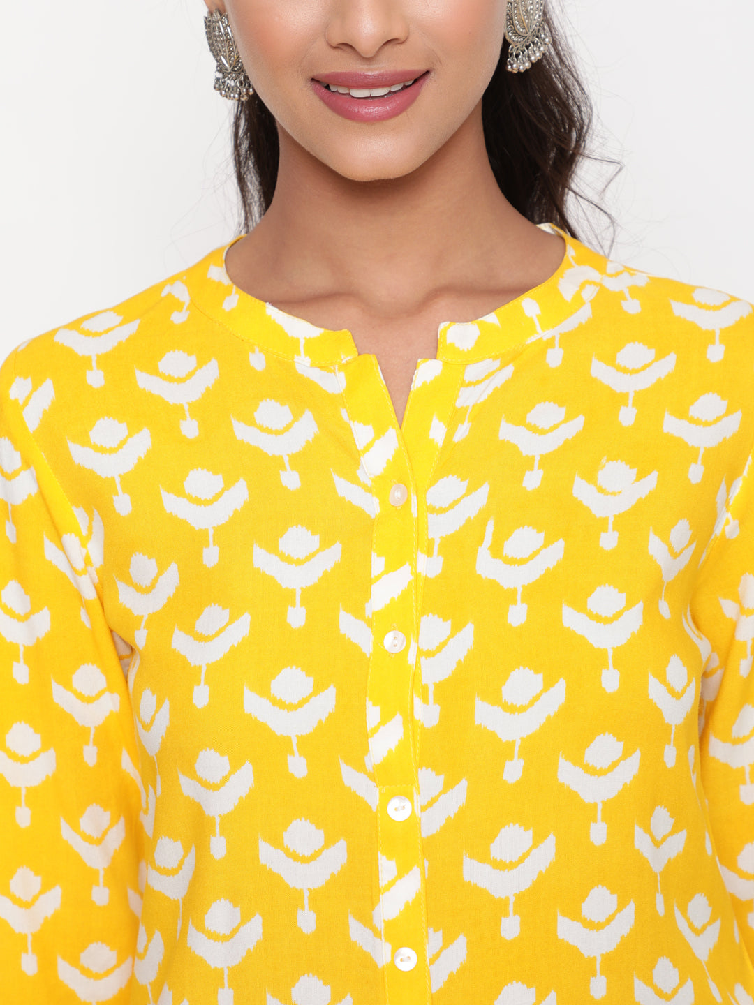 Savi model posing in Yellow Printed Mandarin Collar High Low Kurta