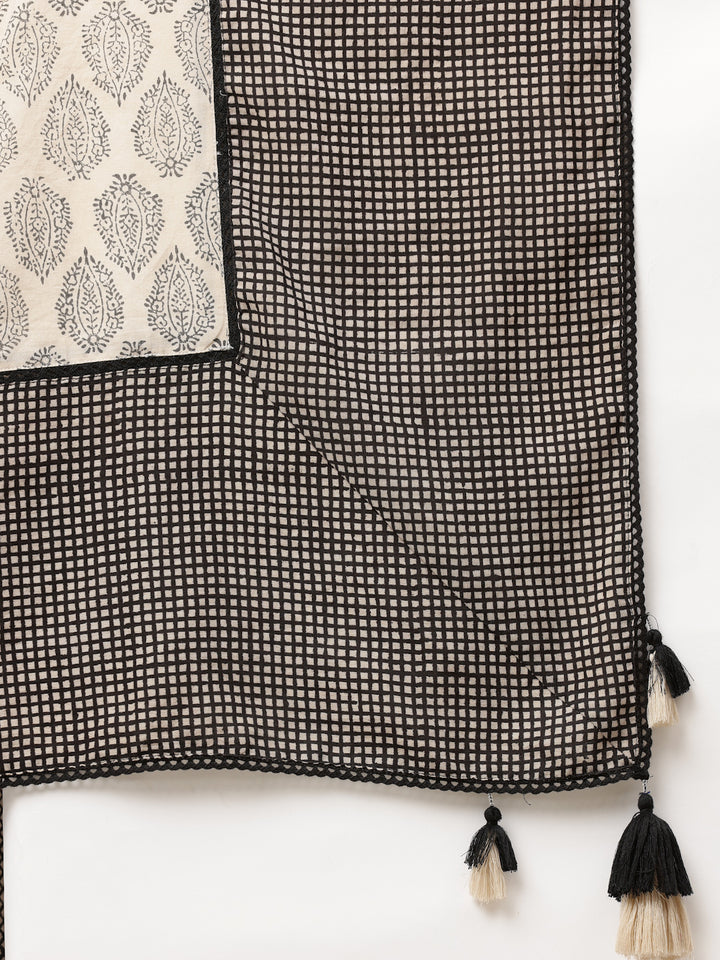 Black Cotton Printed Detailed Scarf