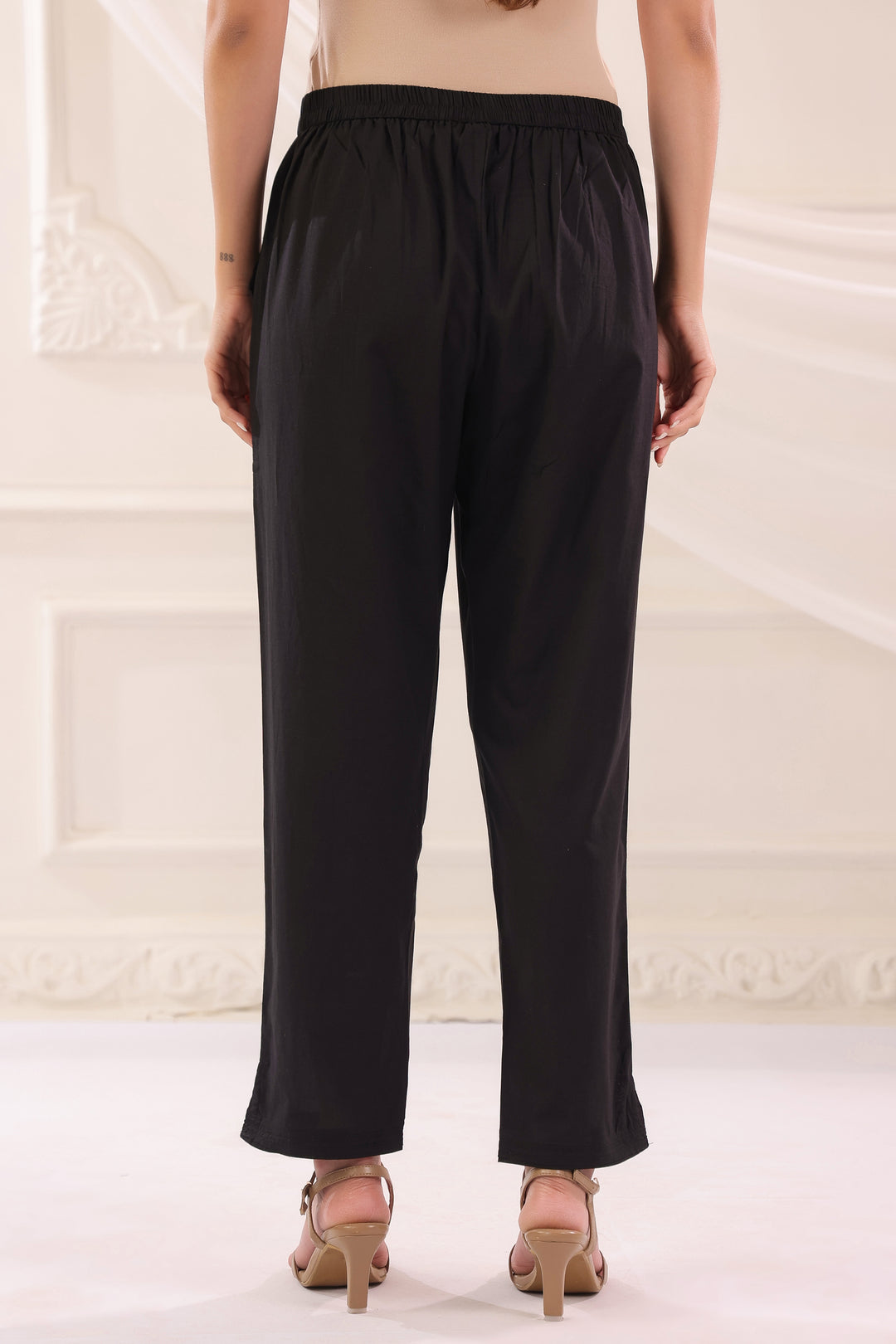 Black Cotton Solid Straight  Pant