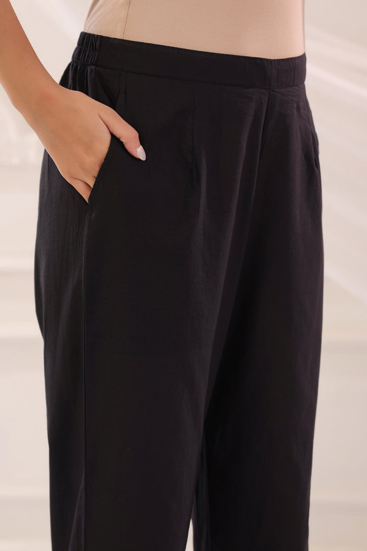 Black Cotton Solid Straight  Pant