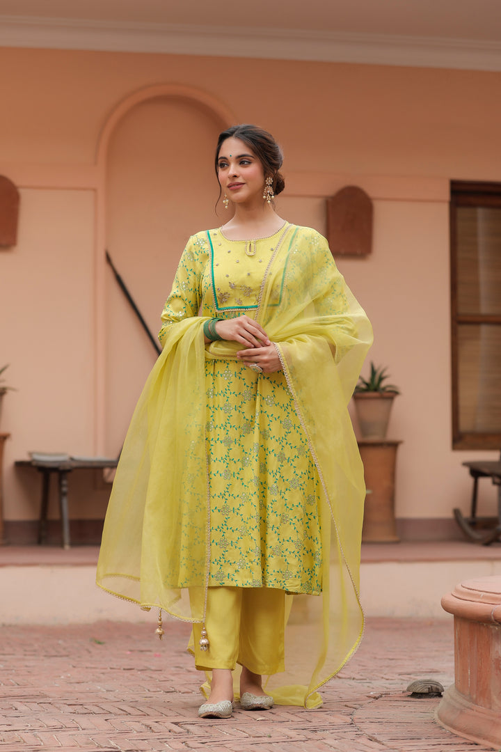 Yellow Printed Embellished Kurta Set With Dupatta