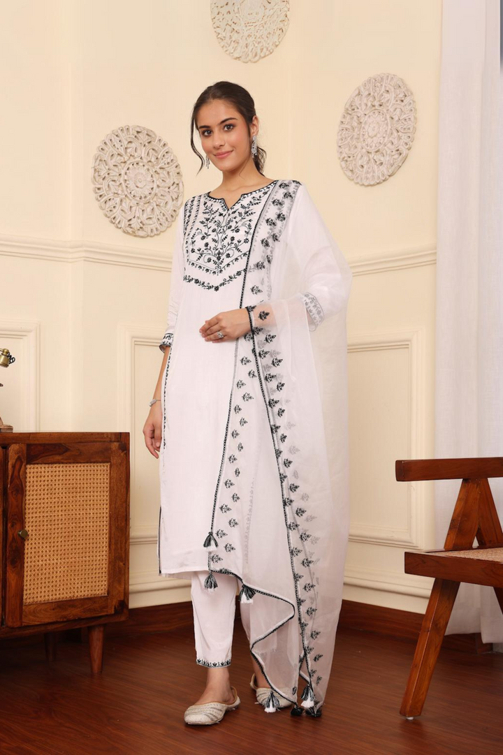 White Shantoon Embroidered Yoke Kurta Pant Set With Dupatta