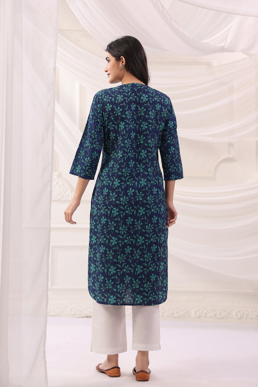 Blue Cotton Pintuck Detailing Straight Kurta