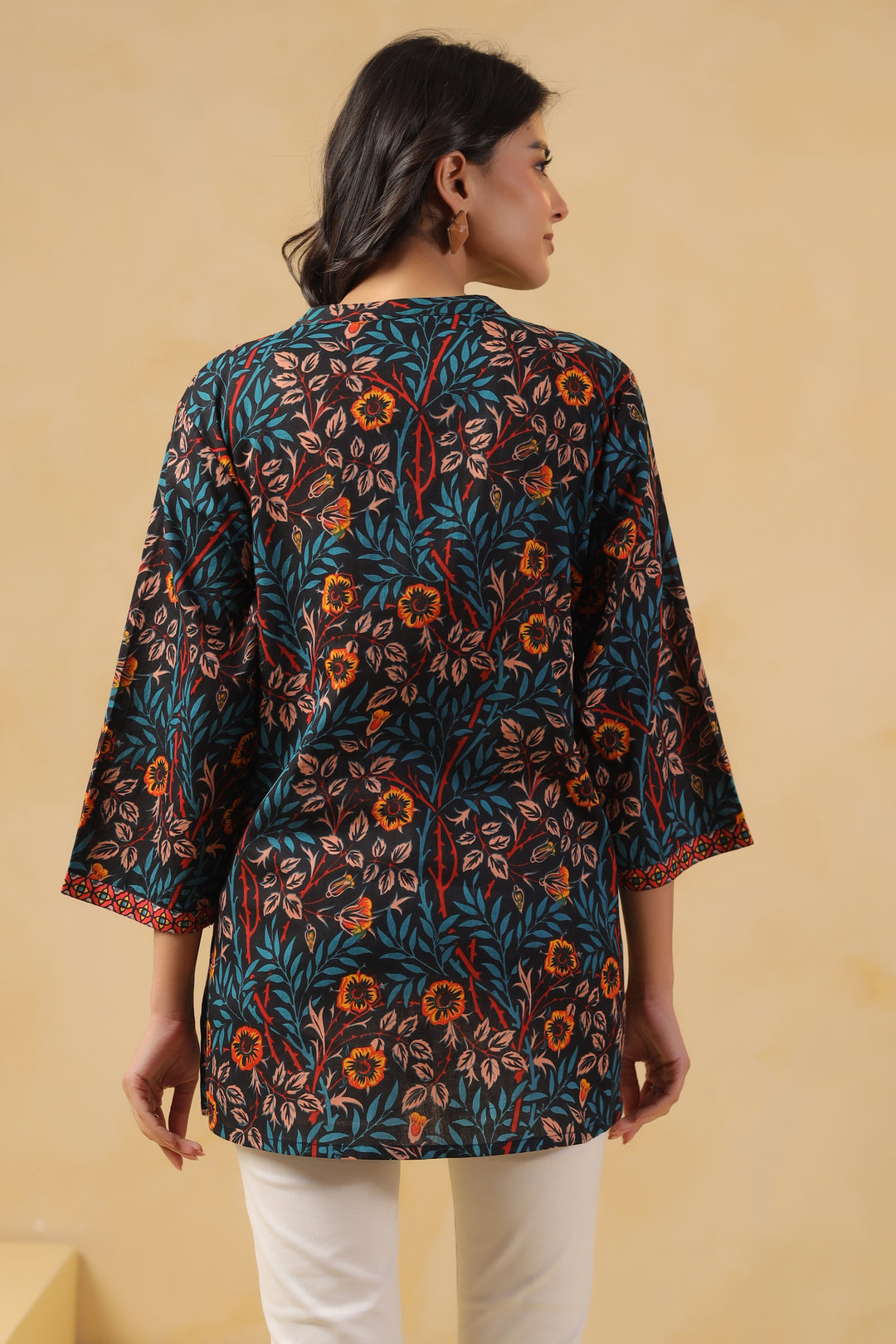 Black and blue Cotton Floral Printed Straight Top