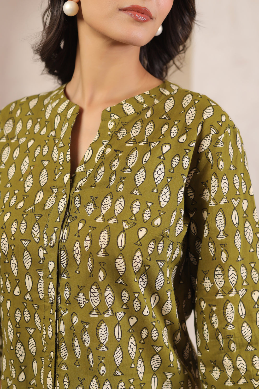 Green Cotton Printed Straight Top