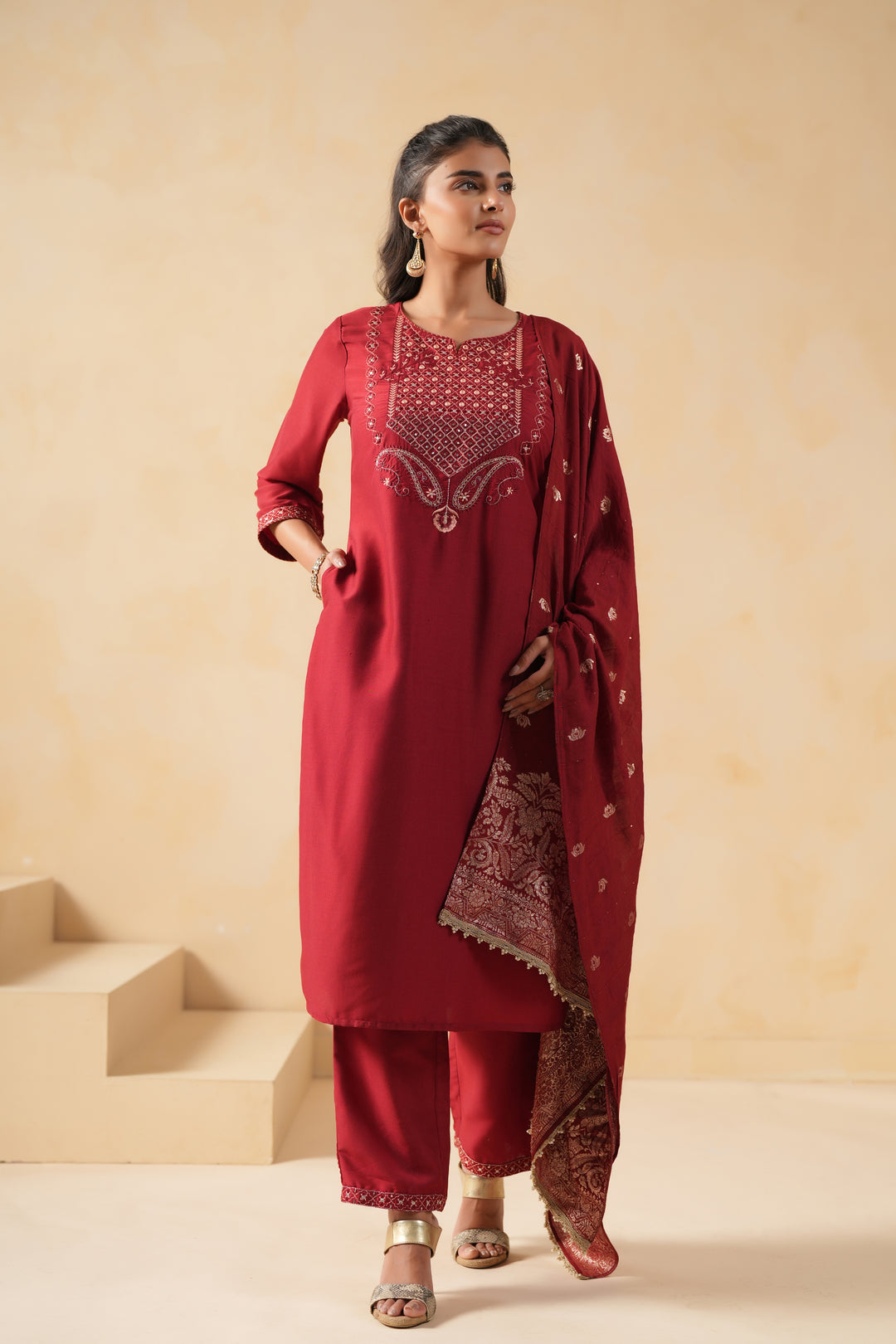 Red Silk Blend Embroidered Kurta Pant Set With Dupatta