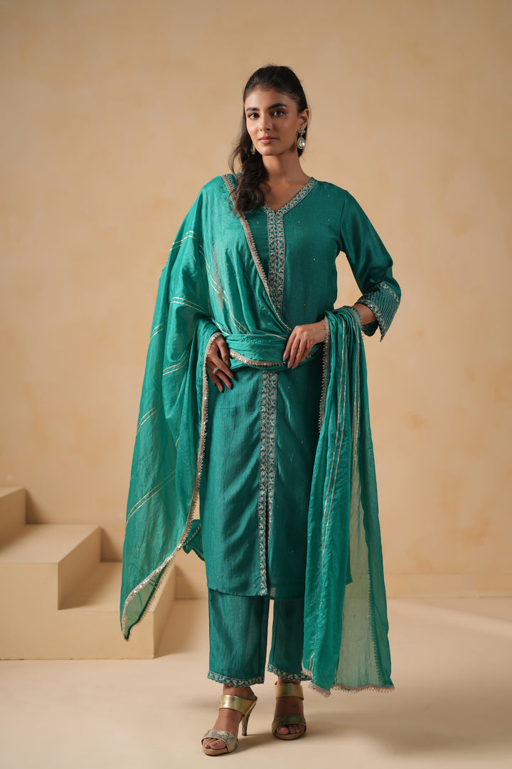 Green Silk Blend Embroidered Kurta Pant Set With Dupatta
