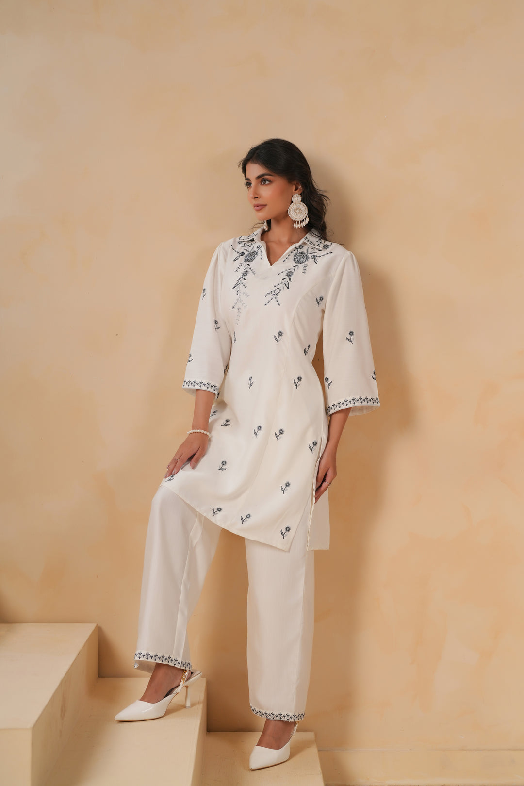 Poly Silk White Embroidered Designer Kurta Pant