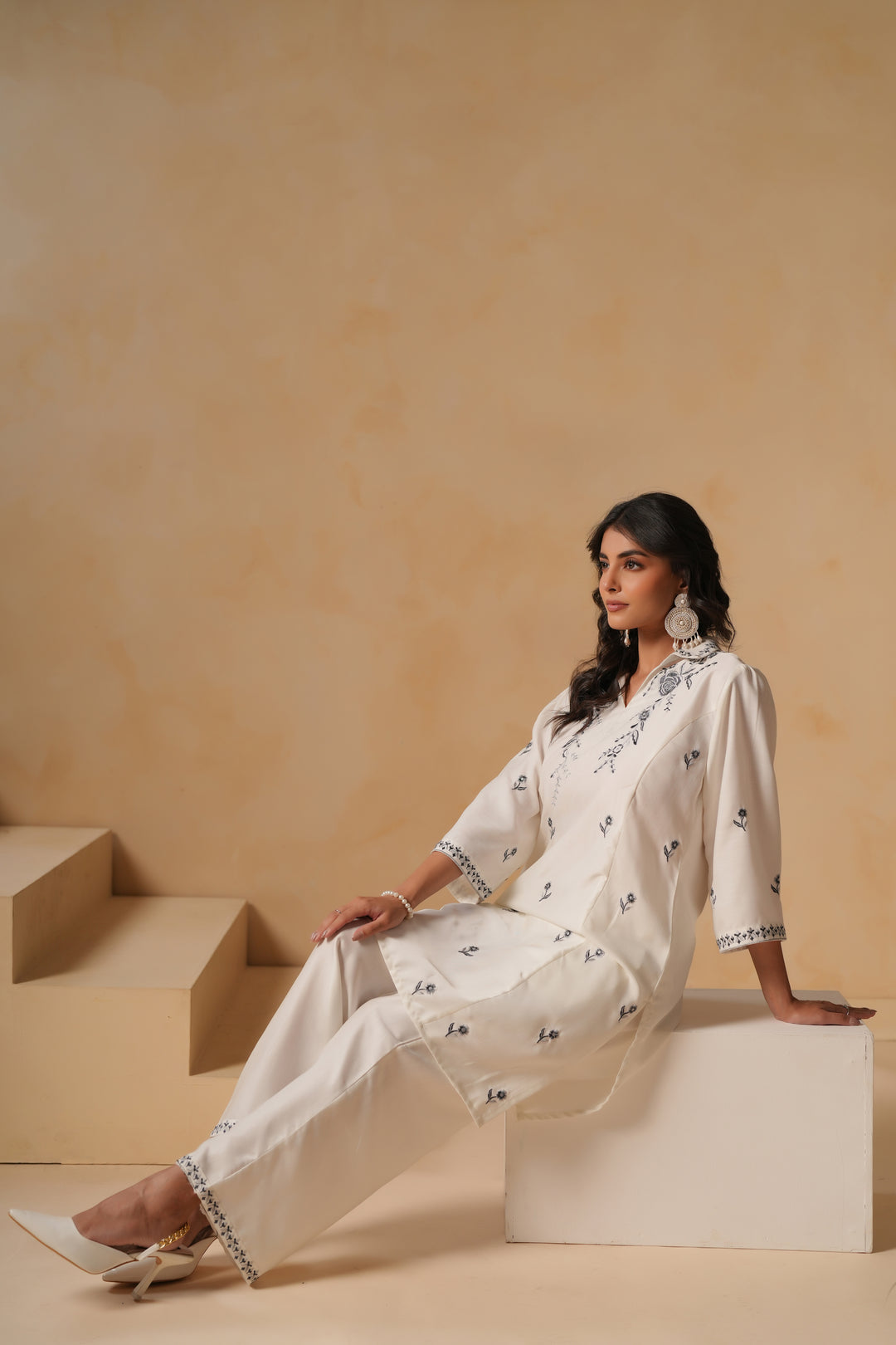 Poly Silk White Embroidered Designer Kurta Pant