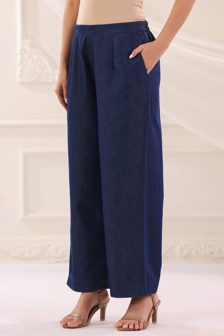 Dark Blue Denim Solid Straight Pant