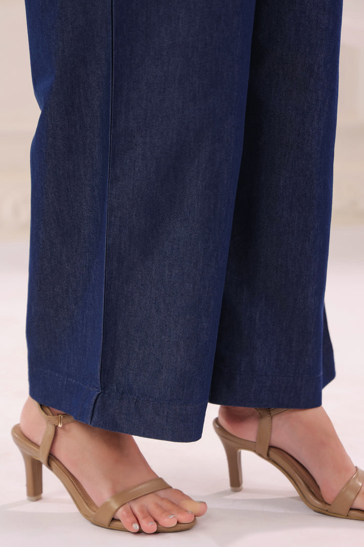 Dark Blue Denim Solid Straight Pant