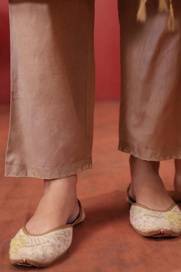 Cream Silk Embroidered Designer Kurta Pant With Dupatta Set