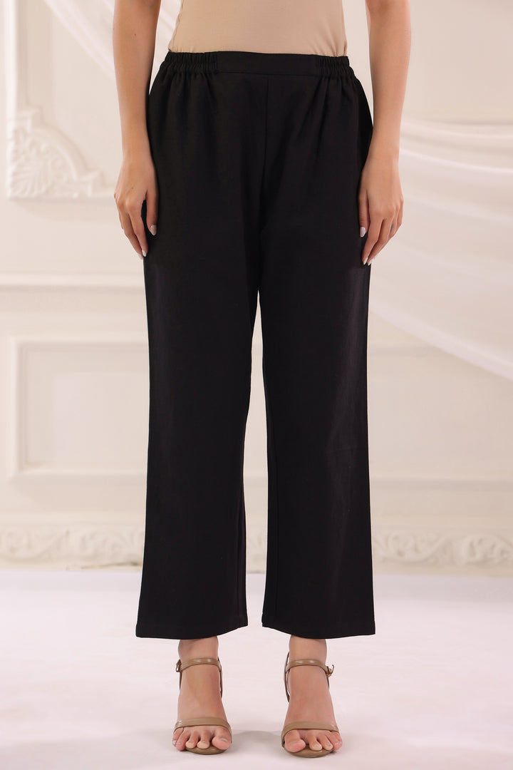 Black Cotton Solid Relaxed Fit Pant