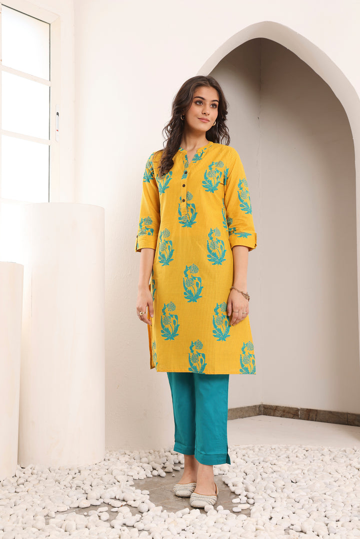 Yellow Pure Cotton Printed Straight Kurta