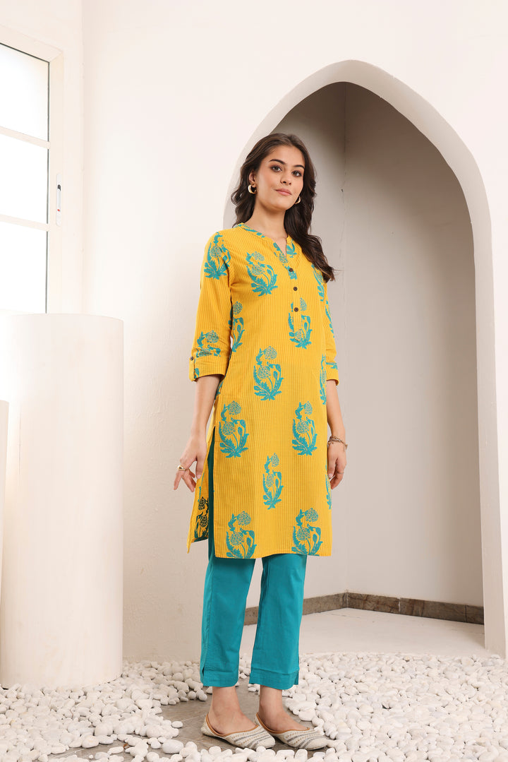 Yellow Pure Cotton Printed Straight Kurta