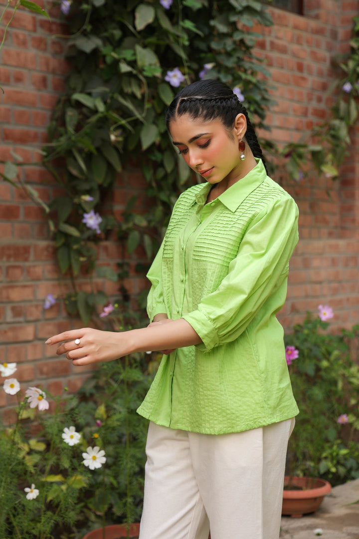 Green Cotton Detailed Shirt Collar Top