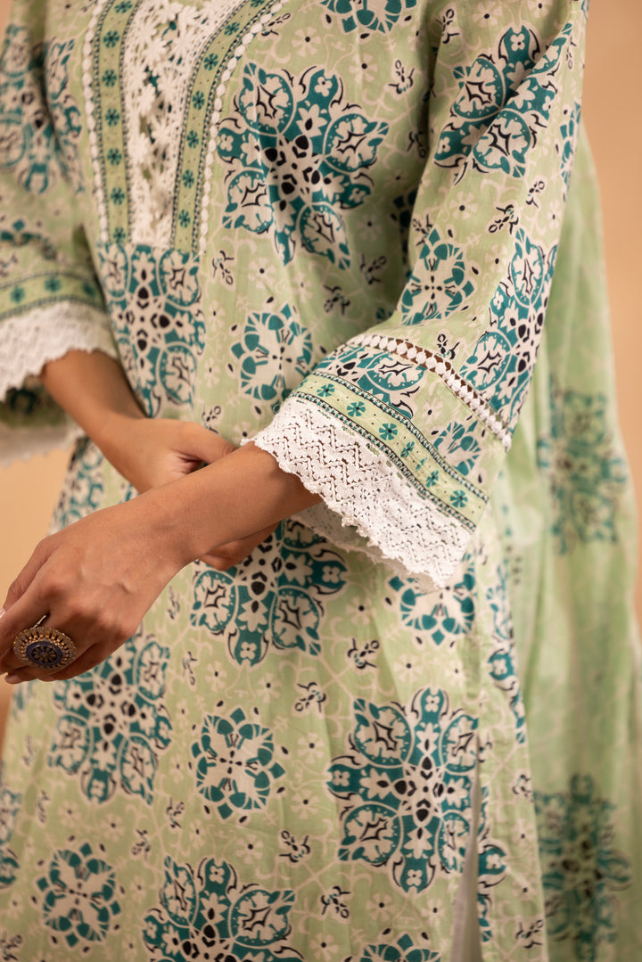 Green Cotton Floral Printed Kurta Pant Set With Dupatta