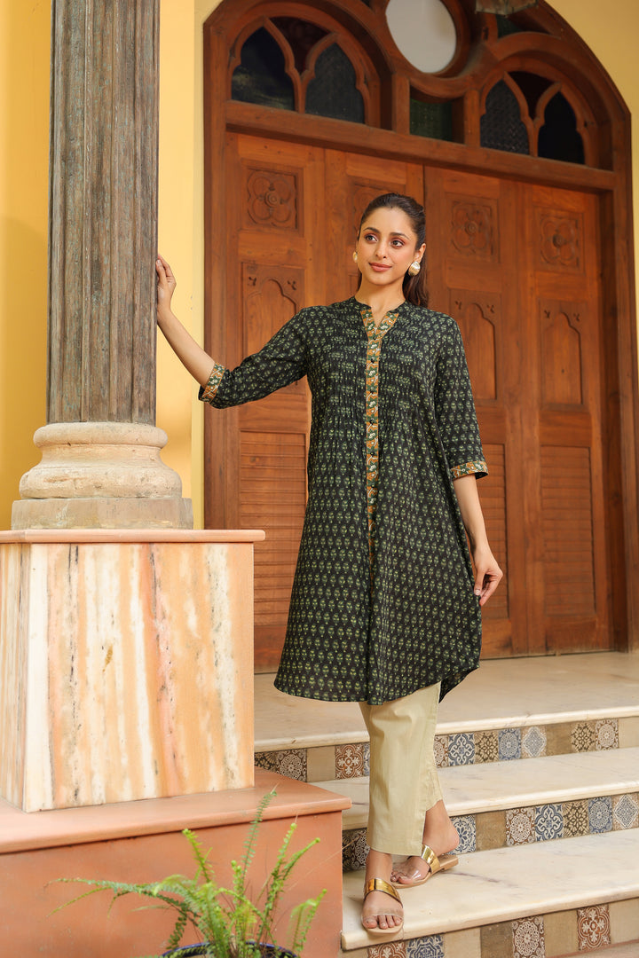 Green Cotton Printed Detailed A-Line Designer Kurta