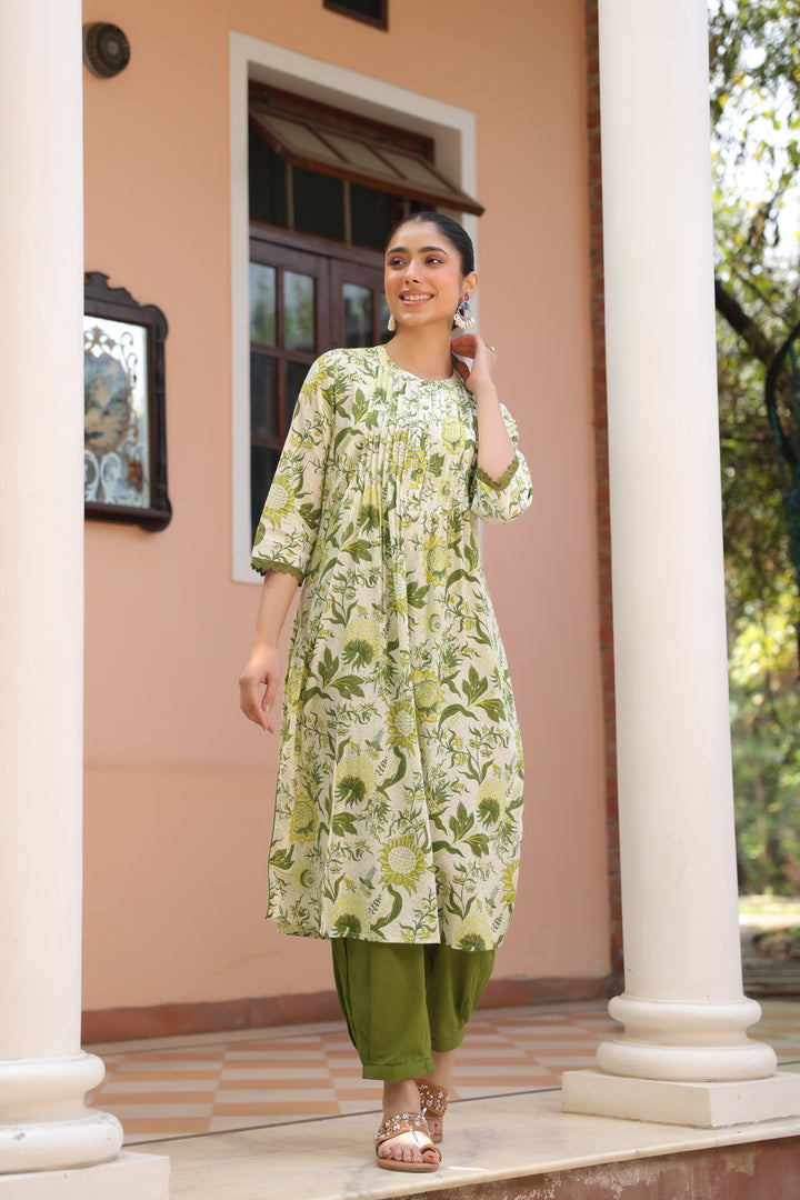 Green Cotton Printed Detailed Kurta Pant Set