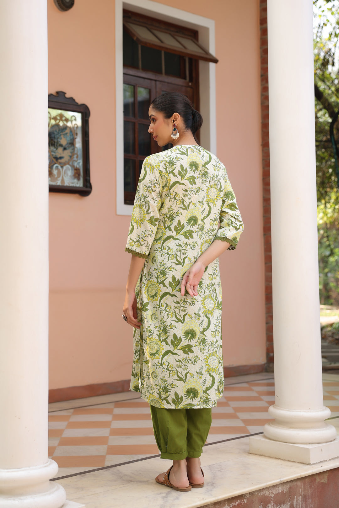 Green Cotton Printed Detailed Kurta Pant Set