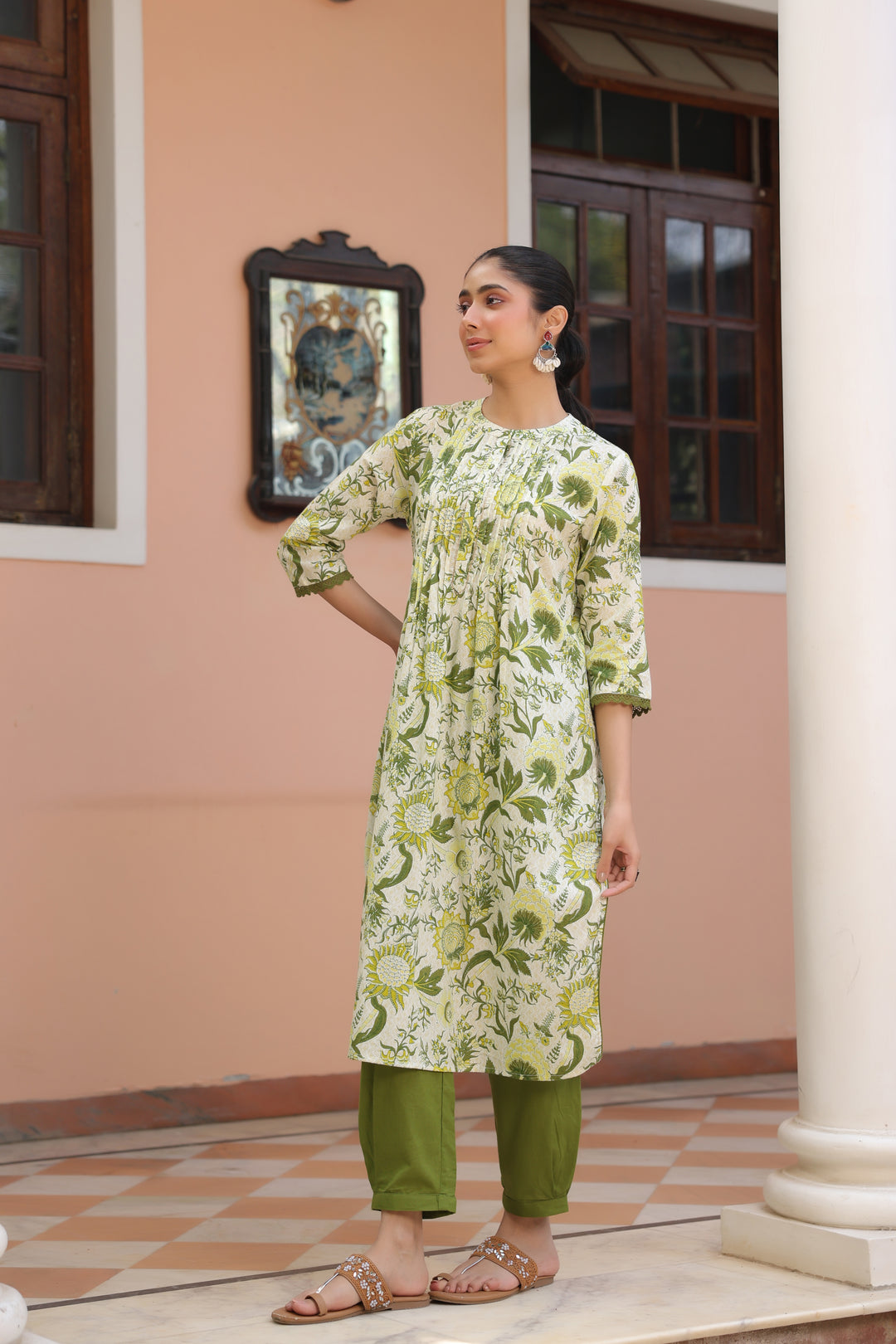 Green Cotton Printed Detailed Kurta Pant Set