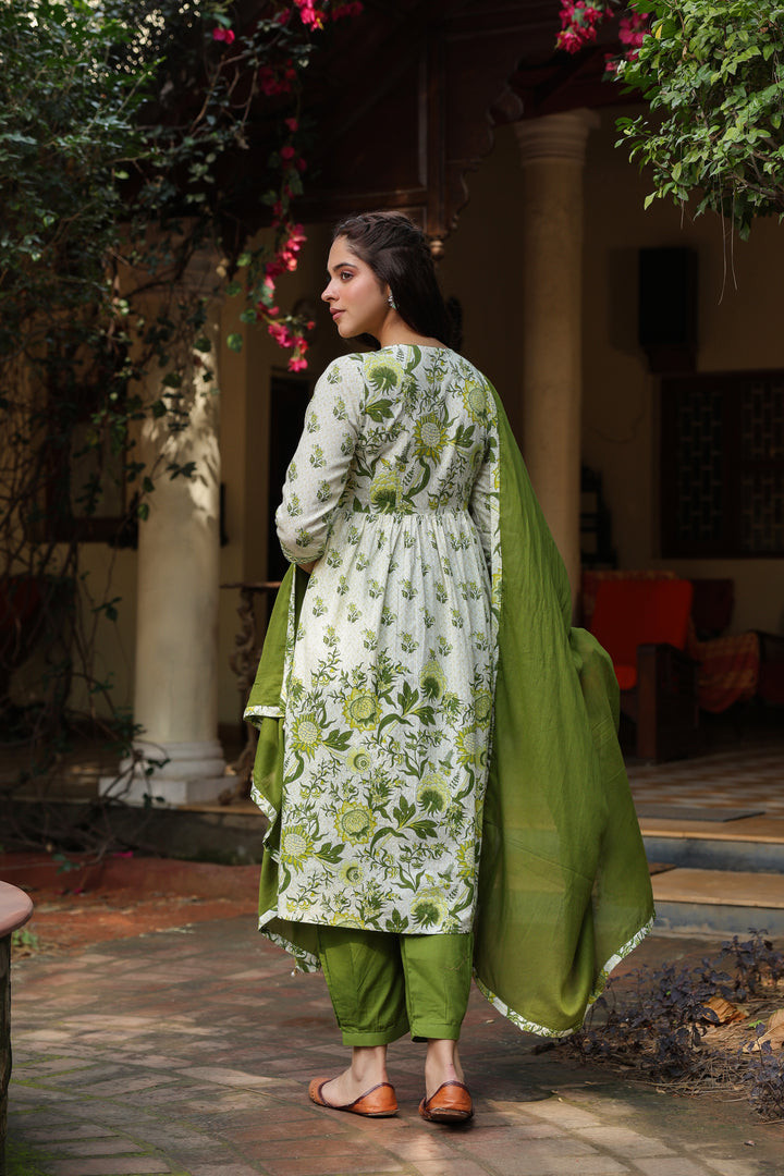 Green Cotton Printed Kurta Pant Dupatta