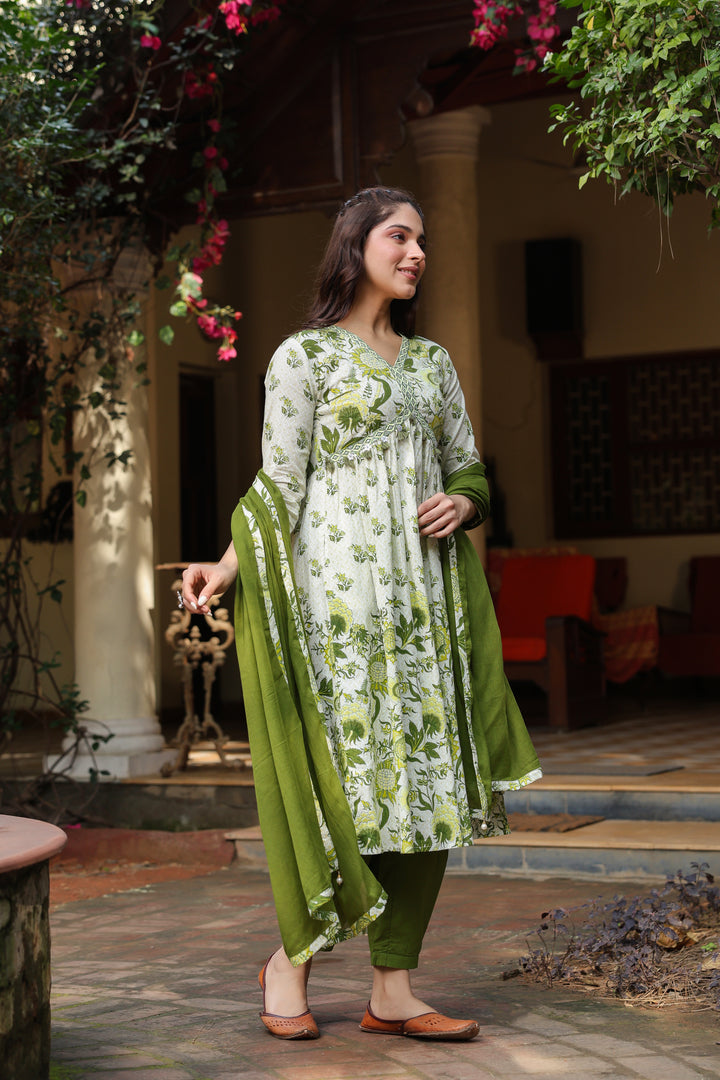 Green Cotton Printed Kurta Pant Dupatta