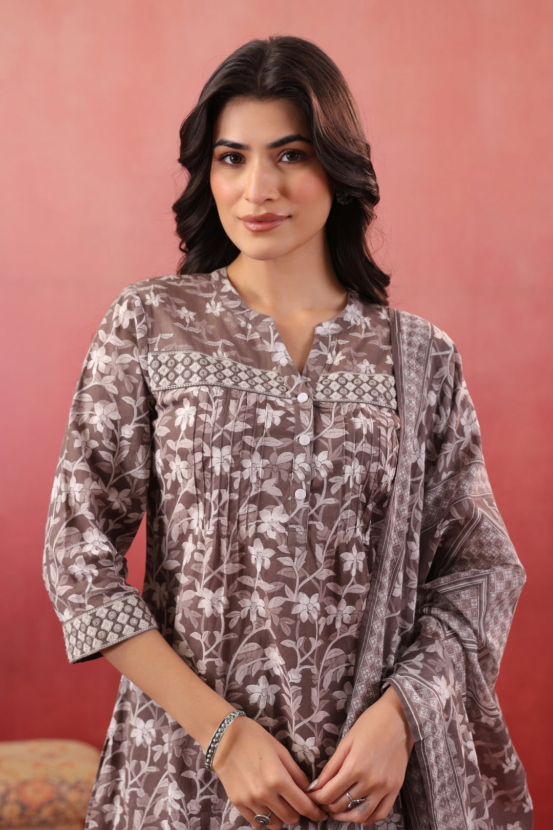 Grey Cotton Embroidered Kurta Pant Set With Dupatta