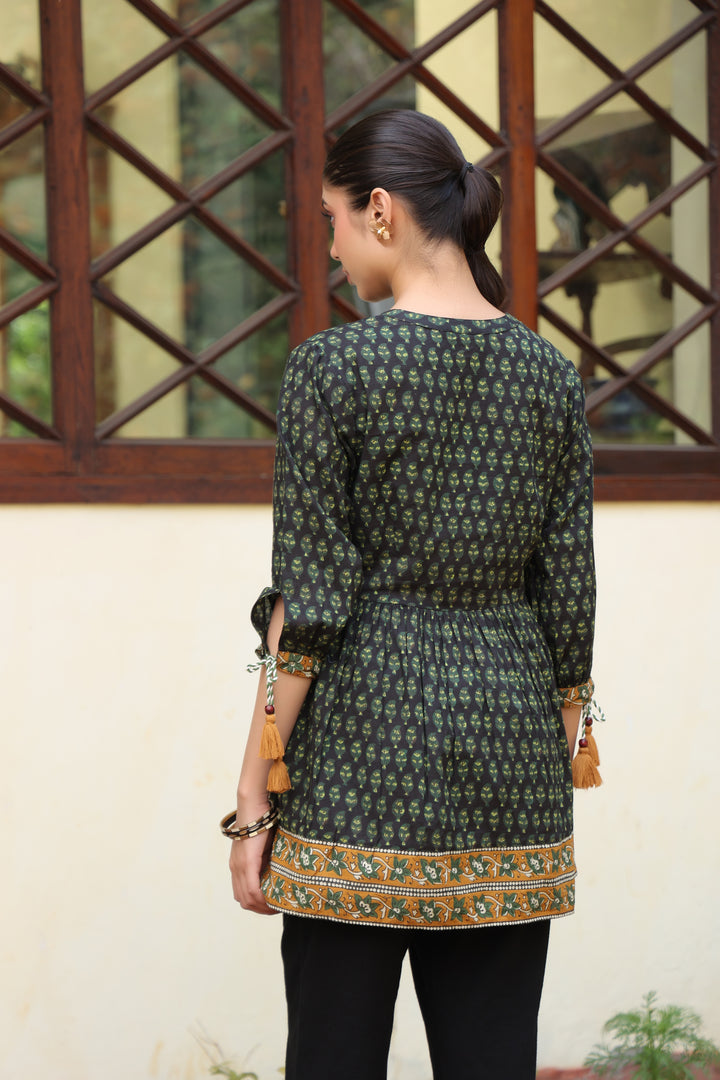 Green Cotton Printed A-Line Designer Top