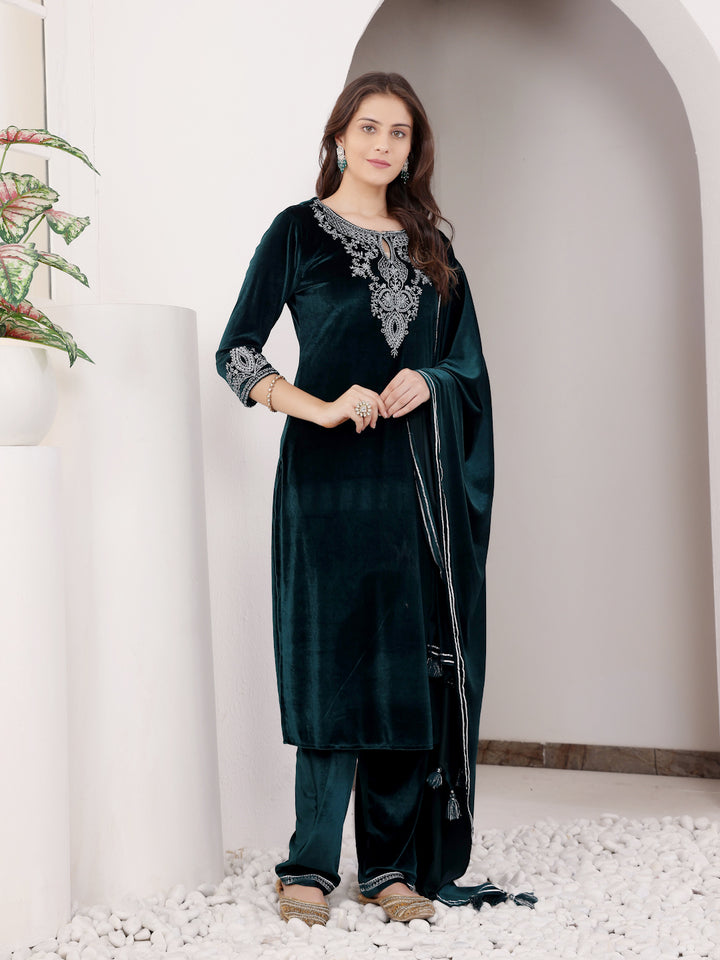 Green Velvet embroidered Suit Set With Dupatta