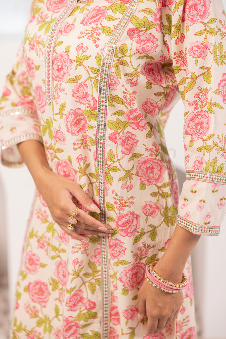 Pink Cotton Floral Printed Kurta Pant Set With Dupatta