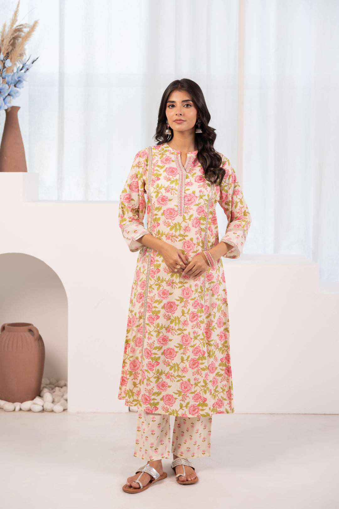 Pink Cotton Floral Printed Kurta Pant Set With Dupatta